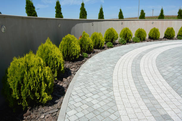 Best Concrete Paver Driveway  in Smithville, TX